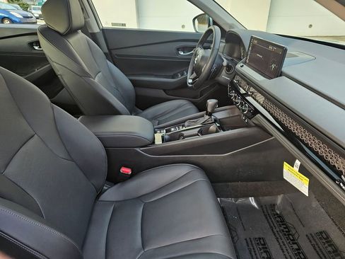 Used 2025 Honda Accord EX-L image 21