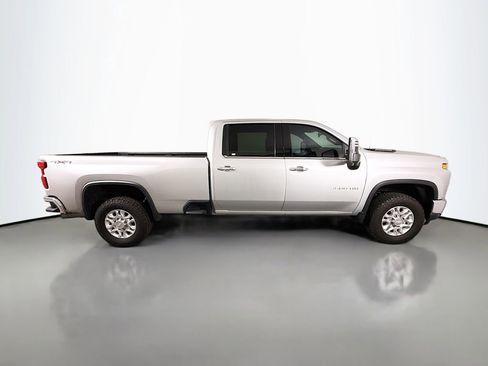 Used 2020 Chevrolet Silverado 3500 LTZ w/ LTZ Plus Package AWD/4WD image 8