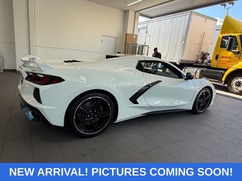 Used 2023 Chevrolet Corvette Stingray Preferred Conv w/ Z51 Performance Package RWD image 8