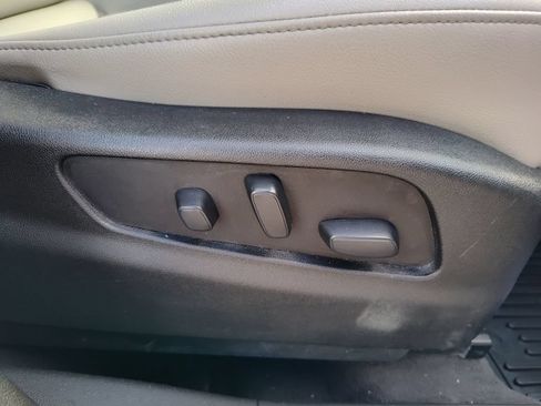 Used 2020 Cadillac XT4 Luxury FWD image 31