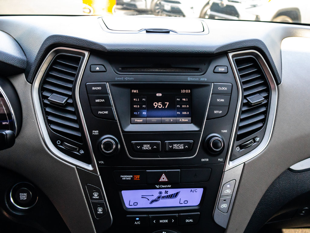 Used 2016 Hyundai Santa Fe Sport 2.0T FWD image 29