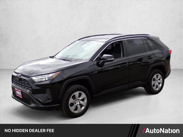 Used 2024 Toyota RAV4 XLE AWD/4WD image 1