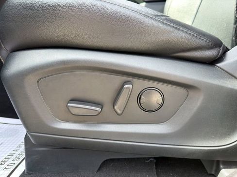 Used 2023 Ford Explorer ST w/ Equipment Group 401A image 21