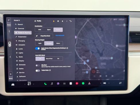 Used 2022 Tesla Model X image 21