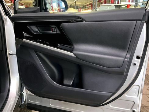 Used 2024 Toyota bZ4X XLE w/ Weather Package image 12