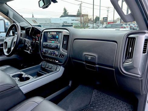 Certified 2019 Chevrolet Silverado 3500 LTZ w/ Duramax Plus Package image 21