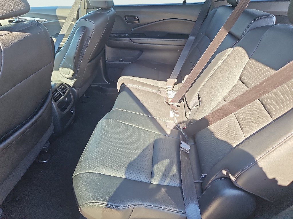 Used 2023 Honda Passport EX-L image 31