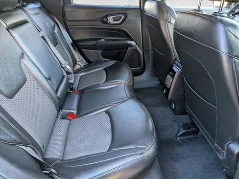 Used 2022 Jeep Compass Altitude image 19