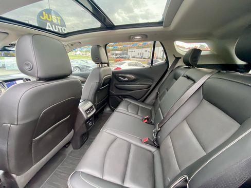 Used 2018 GMC Terrain Denali w/ Advanced Safety Package AWD/4WD image 14