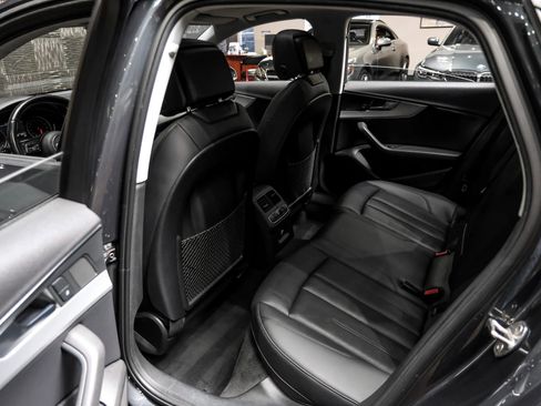 Used 2017 Audi A4 2.0T Premium image 43