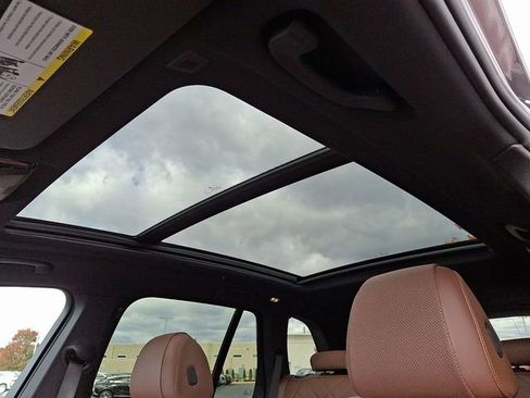 New 2026 BMW X5 xDrive40i w/ Premium Package image 11