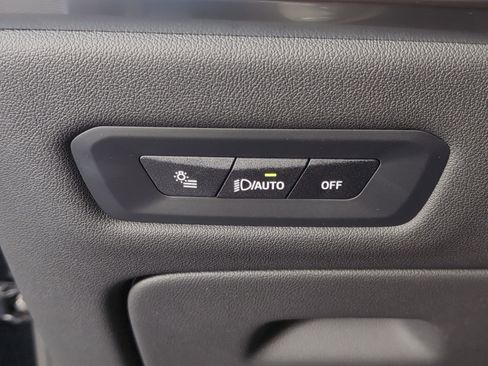 New 2026 BMW X5 sDrive40i w/ Climate Comfort Package image 16