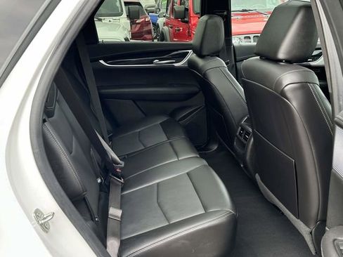 Used 2024 Cadillac XT5 Premium Luxury image 20