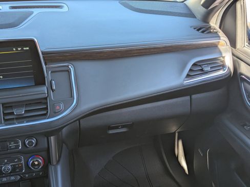 Used 2022 Chevrolet Tahoe High Country image 18