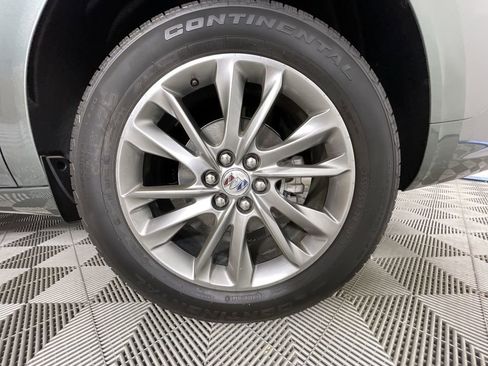 Used 2023 Buick Enclave Avenir w/ Trailering Package, 5000 lbs. FWD image 34