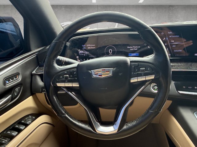 Used 2023 Cadillac Escalade Premium Luxury w/ LPO, Illumination Package RWD image 21