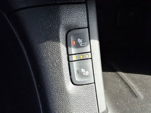 Certified 2018 GMC Acadia SLE AWD/4WD image 24