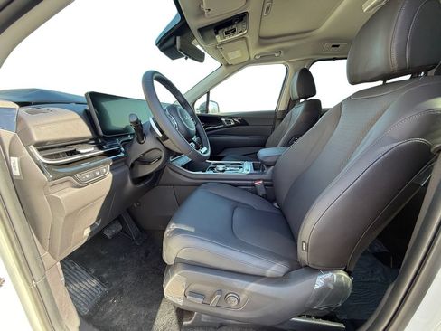 New 2026 Kia Carnival SX Prestige FWD image 9
