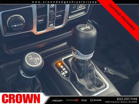 Certified 2025 Jeep Wrangler Unlimited Sahara AWD/4WD image 24