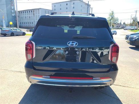 Used 2023 Hyundai Palisade Calligraphy image 9