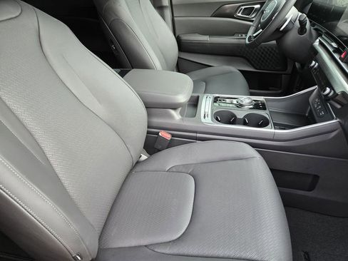 New 2026 Kia Carnival SX Prestige image 10