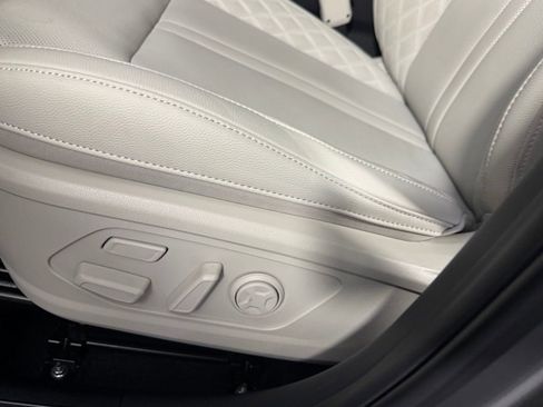 Used 2025 Kia Sorento SX Prestige image 27