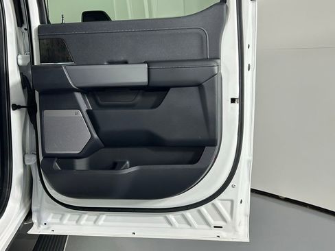 Used 2024 Ford F350 Lariat w/ Lariat Ultimate Package image 13