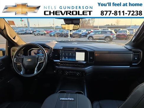 Used 2024 Chevrolet Silverado 3500 High Country w/ High Country Premium Package image 12