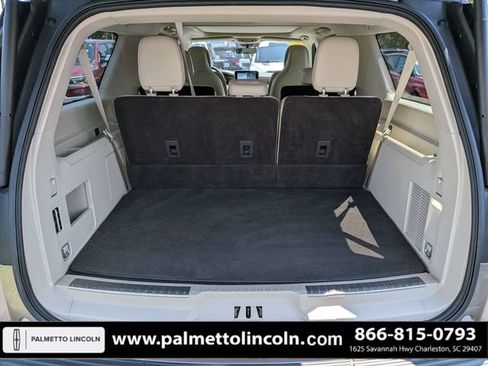 Used 2020 Lincoln Navigator L Reserve w/ Luxury Package AWD/4WD image 13