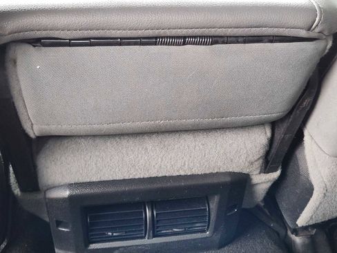 Used 2018 RAM 2500 SLT image 28