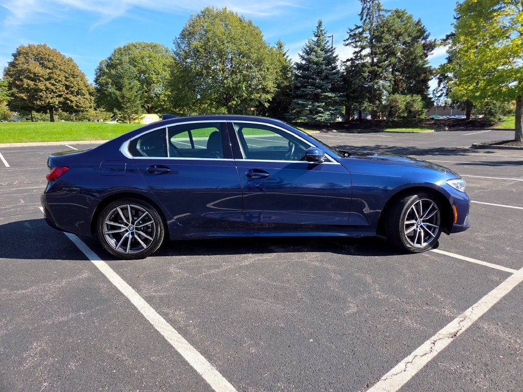 Used 2020 BMW 330i xDrive Sedan w/ Convenience Package AWD/4WD image 33