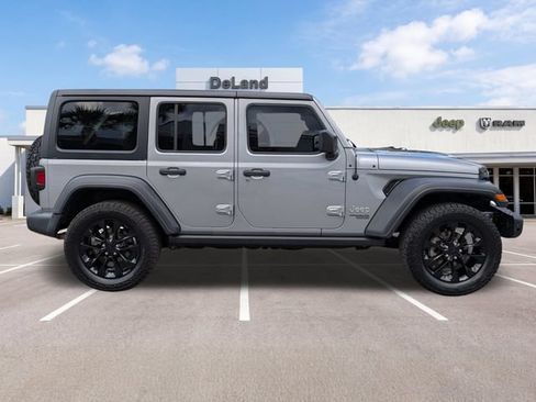 Used 2020 Jeep Wrangler Unlimited Sport S AWD/4WD image 2
