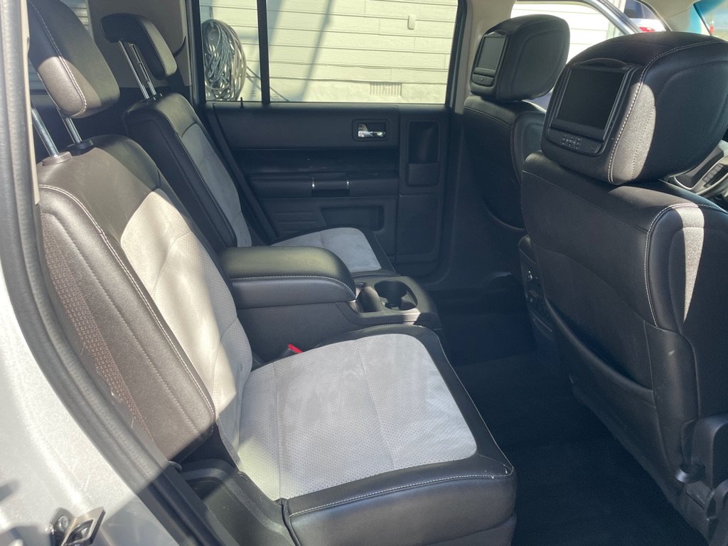 Used 2011 Ford Flex Titanium AWD/4WD image 21