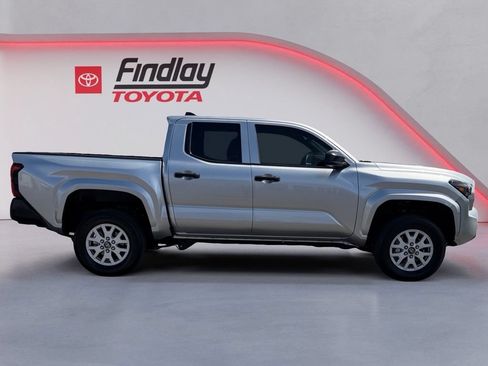 Used 2025 Toyota Tacoma SR AWD/4WD image 11