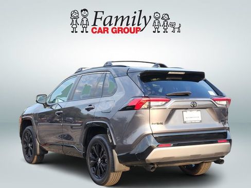 Used 2025 Toyota RAV4 XSE AWD/4WD image 3