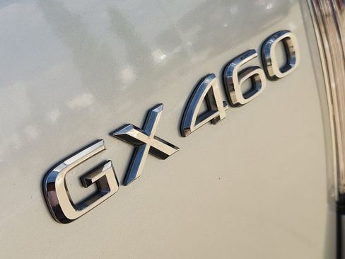 Used 2017 Lexus GX 460 Premium AWD/4WD image 12