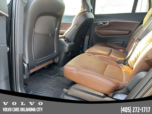 Used 2023 Volvo XC90 B6 Ultimate w/ Protection Package Premier image 15