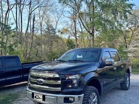 Used 2015 Ford F150 XLT w/ Equipment Group 301A Mid image 1