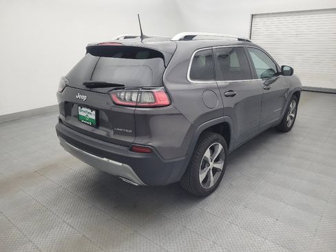 Used 2019 Jeep Cherokee Limited w/ Technology Group FWD image 9