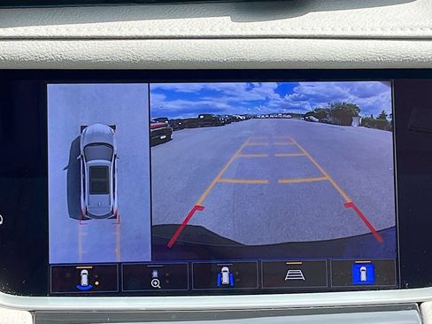 Used 2025 Cadillac XT5 Premium Luxury w/ Technology Package AWD/4WD image 14