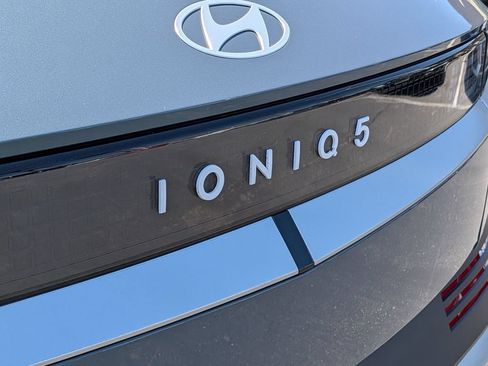 Certified 2026 Hyundai Ioniq 5 SEL RWD image 10