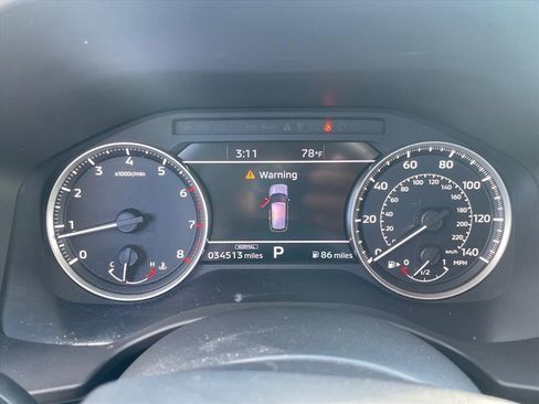 Used 2022 Mitsubishi Outlander SE image 10