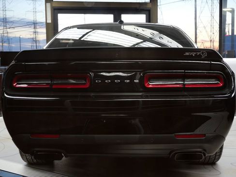 Used 2022 Dodge Challenger SRT Hellcat w/ Plus Package image 4