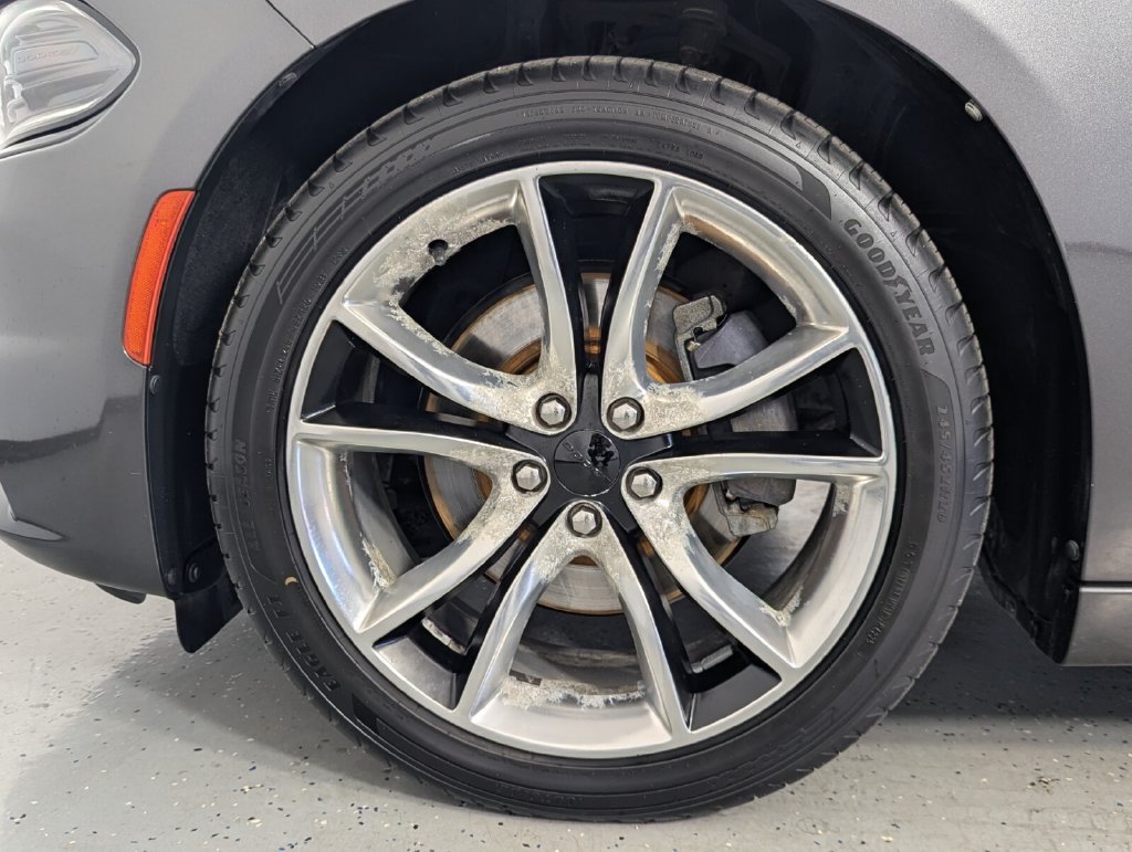 Used 2016 Dodge Charger R/T RWD image 8
