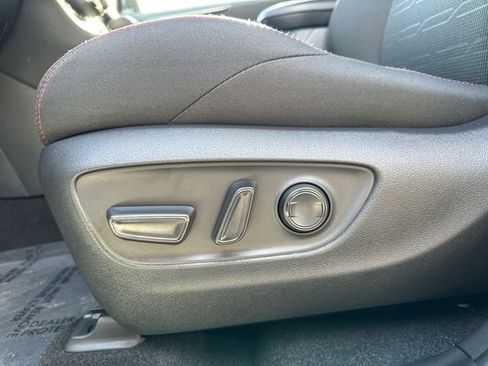 Certified 2025 Toyota RAV4 SE image 27