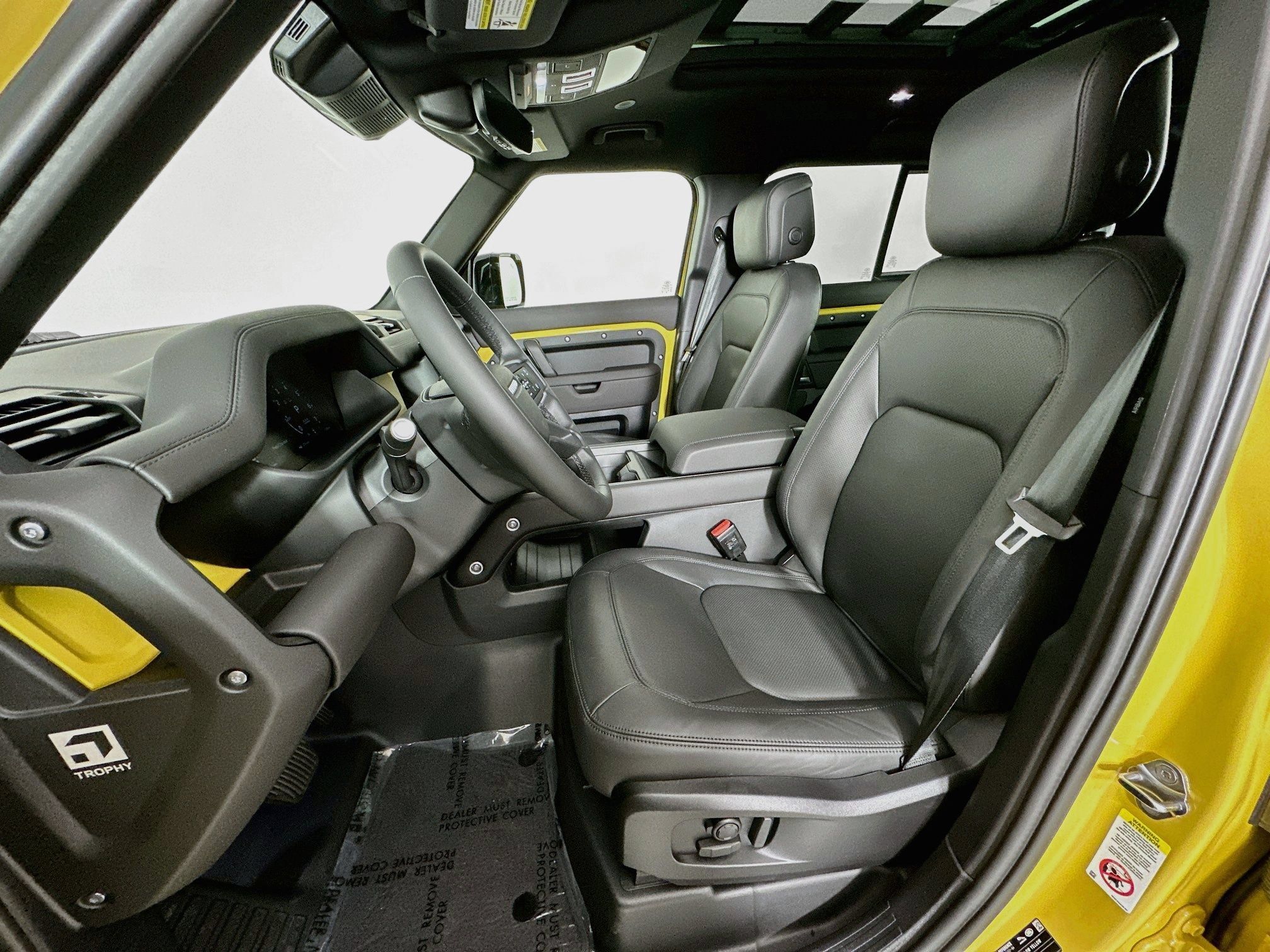 New 2026 Land Rover Defender 110 AWD/4WD image 19