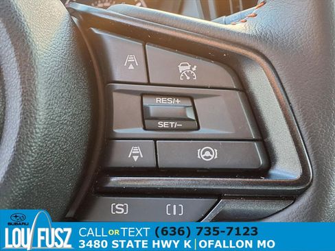 Certified 2025 Subaru Crosstrek 2.5i Limited w/ Crosstrek Mirror Package image 16