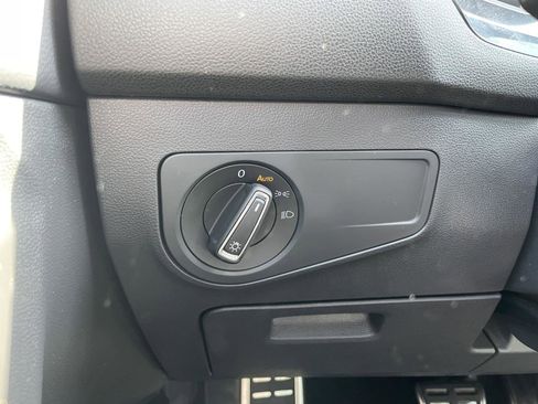 Used 2024 Volkswagen Tiguan SE R-Line image 27