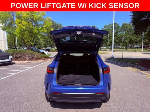 Certified 2025 Lexus NX 250 FWD w/ Towing Package (2000 Lbs) image 7