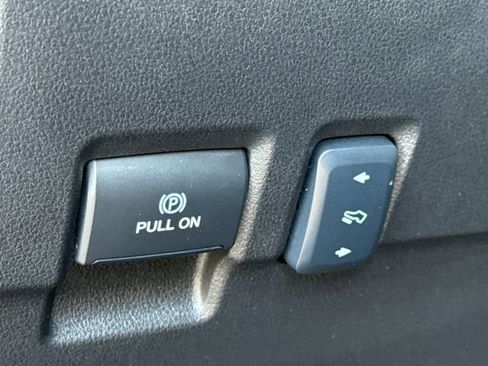 Used 2025 Ford F250 Lariat w/ Lariat Ultimate Package image 23